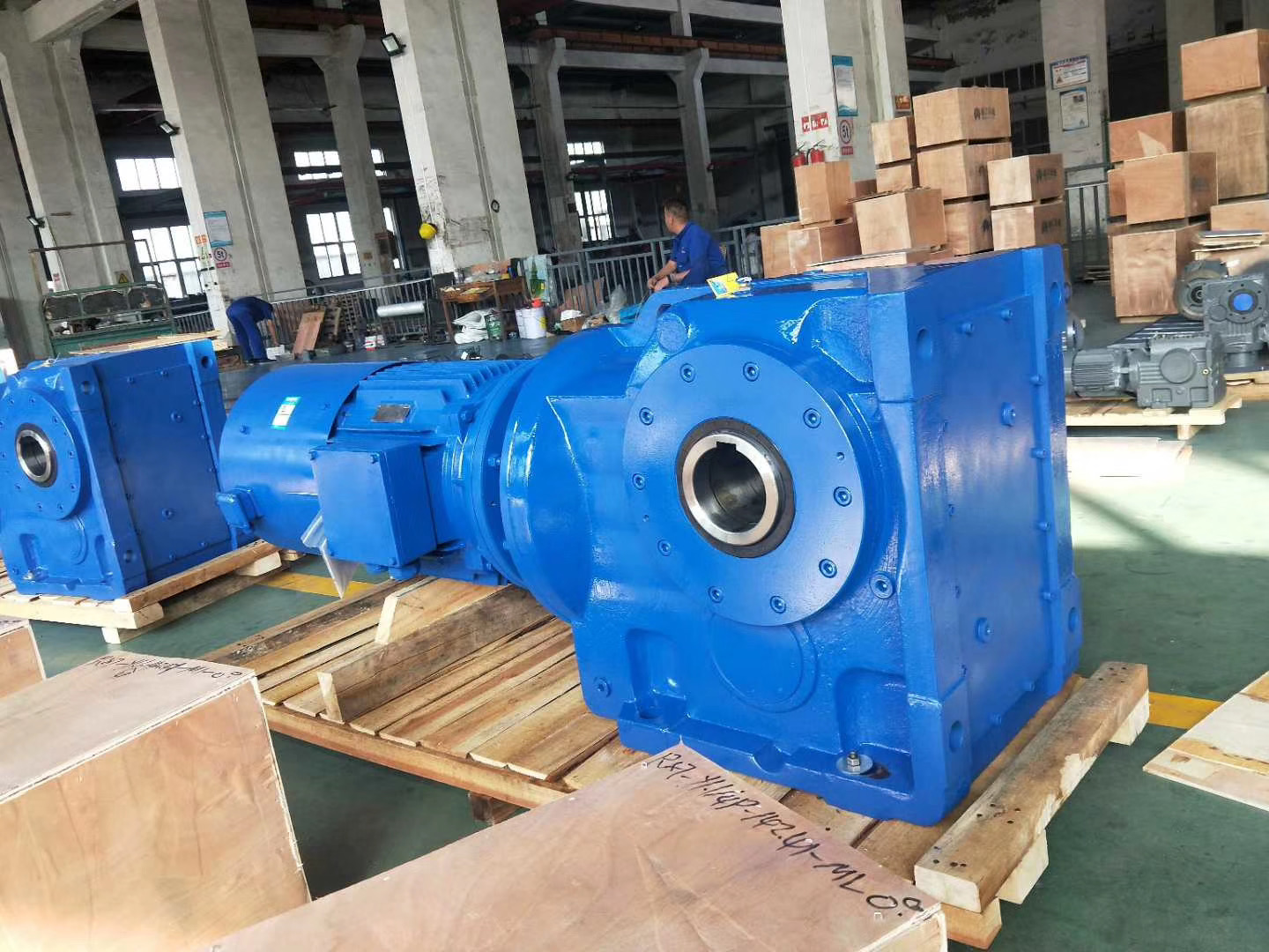 Helical Bevel gearbox manufacturers