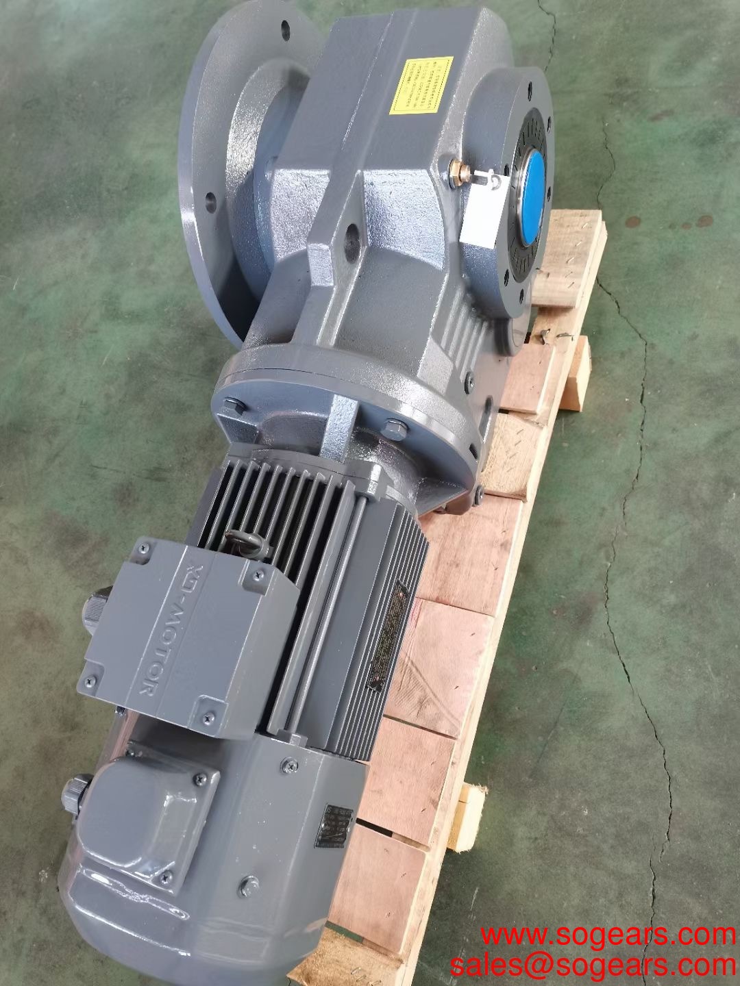 ZLY 160 Helical Gearbox Speed Gear Reducer Bevel Helical Agricultural Cycloidal High Precision 