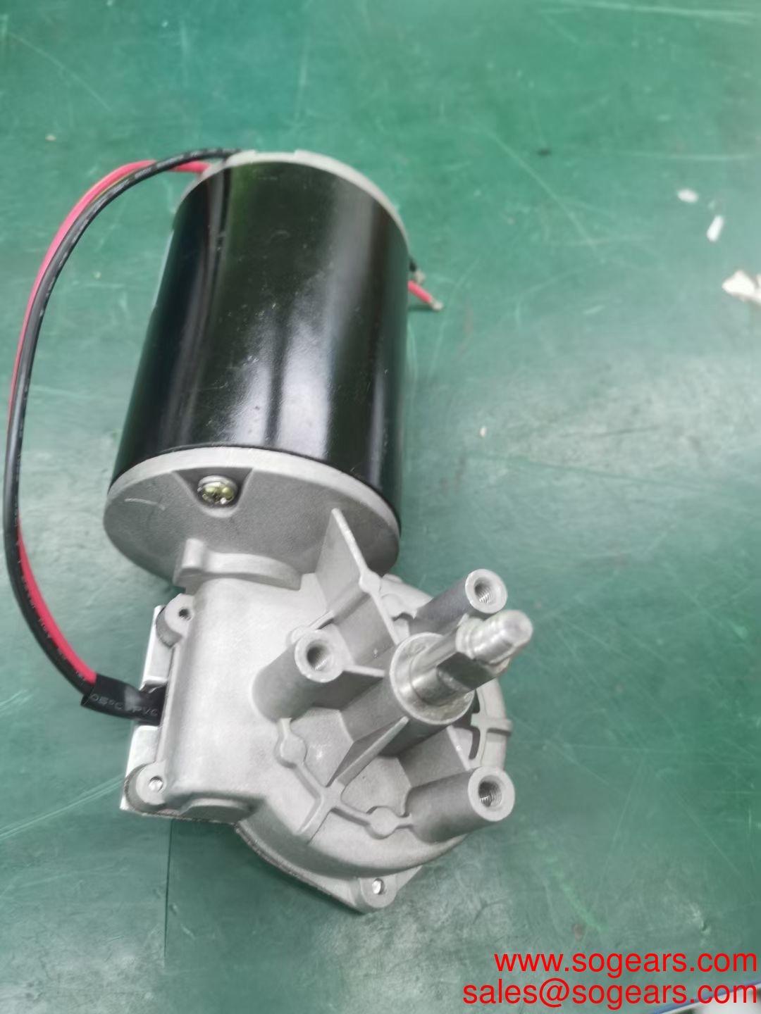 F series Helical Bevel Gearbox high precision planetary gearbox speed reducer hydraulic motor planetary gearbox