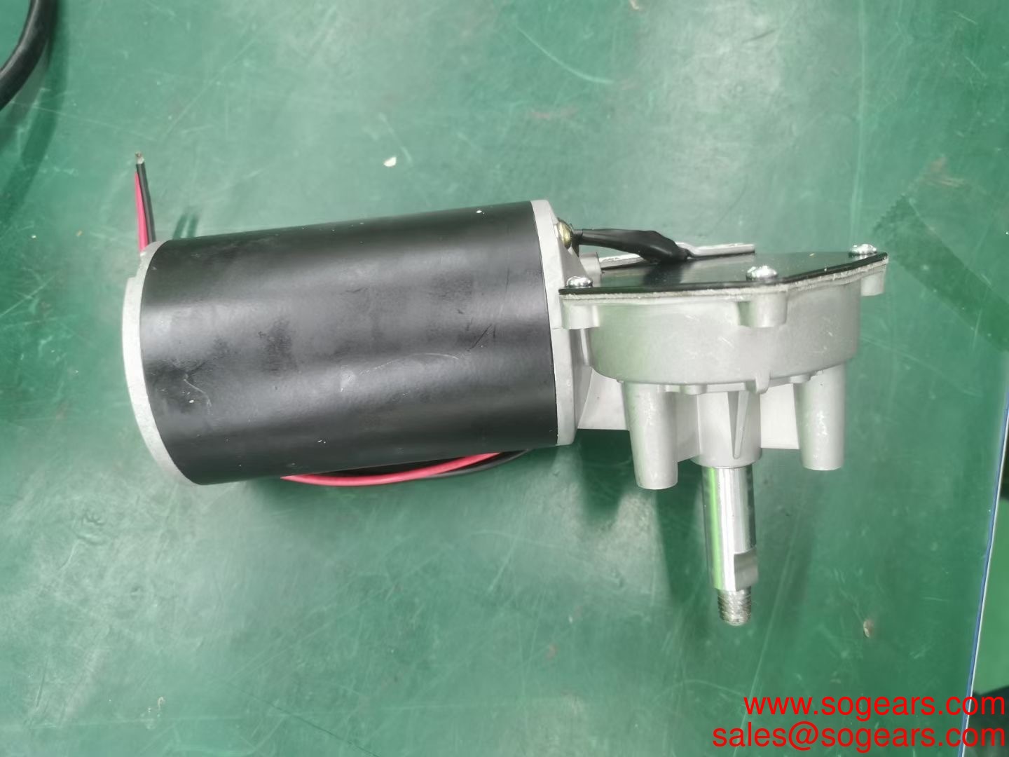 F series Helical Bevel Gearbox high precision planetary gearbox speed reducer hydraulic motor planetary gearbox